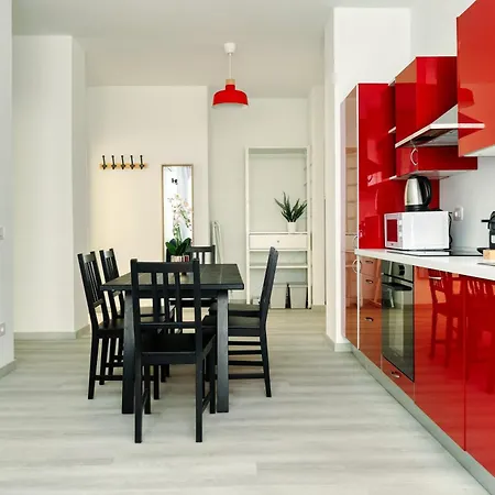 Joivy Charming 2br Flat Near Citylife Milano
