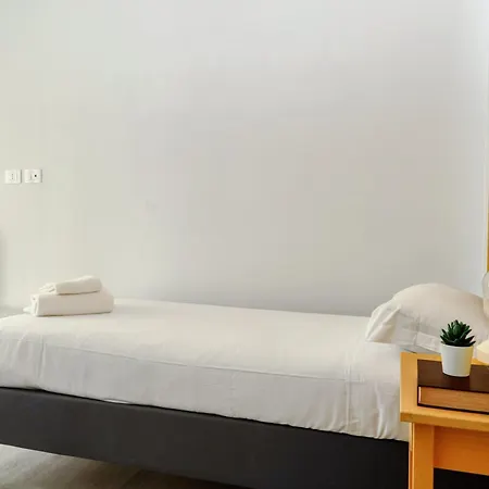 Joivy Charming 2br Flat Near Citylife * Milano