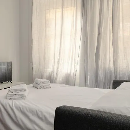 Joivy Charming 2br Flat Near Citylife Appartamento